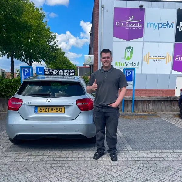 Geslaagde leerling 8 bij Rijschool Atlas